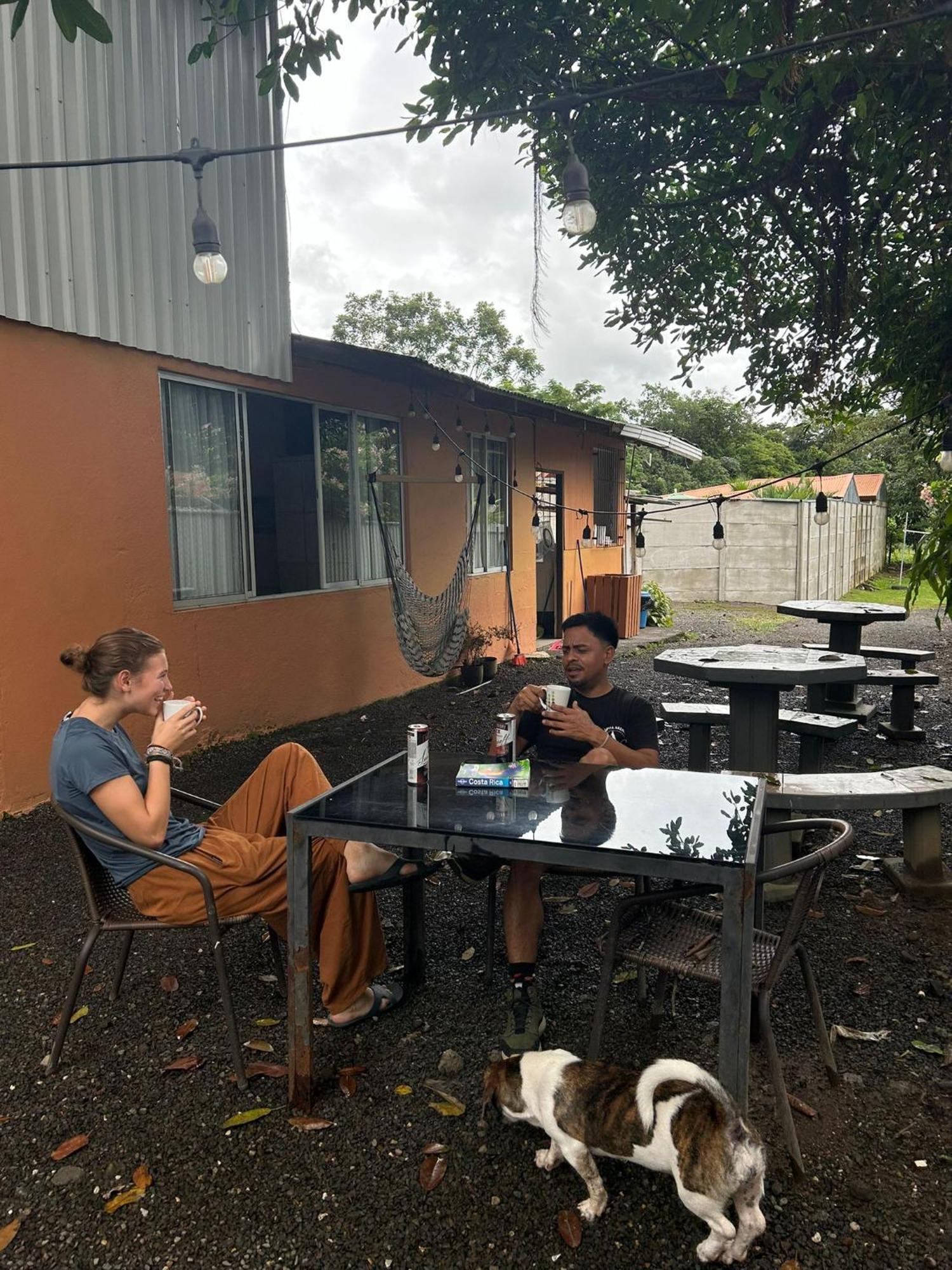 Alpha Arenal Hostel La Fortuna Exterior foto